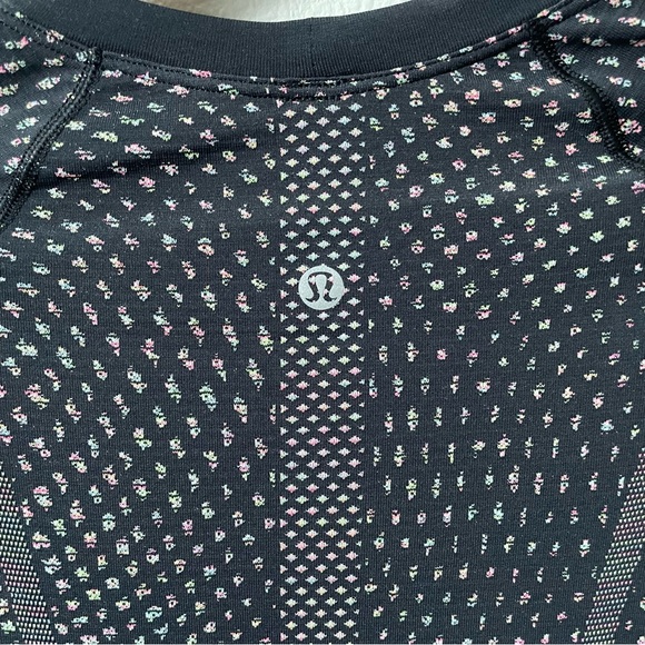 NWT Lululemon Swiftly Tech Longsleeve 2.0 Grid Warp Black/Neon Multi Size 6 - Picture 5 of 9